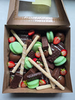 Load image into Gallery viewer, The Sweet Box